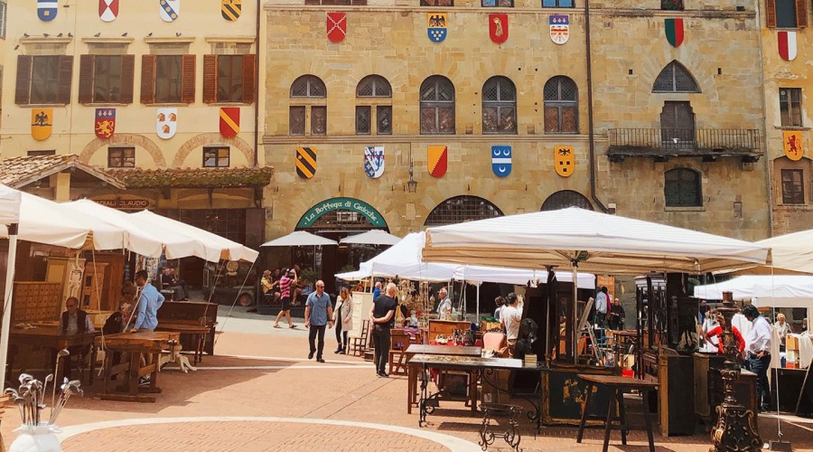 Arezzo Antiques Fair Maison historique au coeur de la Toscane